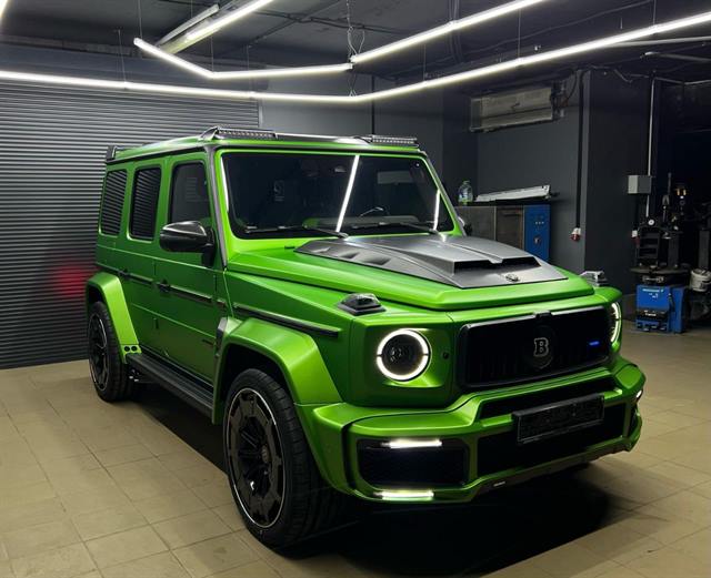 Brabus 700, матовый зелёный, ателье BrabRusCar